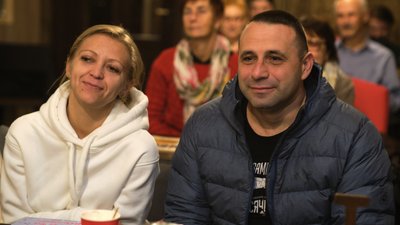 "Ми почали вигравати інформаційну віну". Письменник Андрій Бондар зустрівся з кропивничанами "Ми почали вигравати інформаційну віну". Письменник Андрій Бондар зустрівся з кропивничанами
