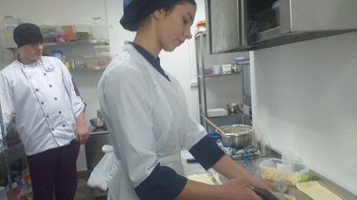 Інклюзивна школа-кондитерська запрацювала в Ужгороді Інклюзивна школа-кондитерська запрацювала в Ужгороді