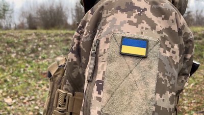 Зі шкільної парти – в ЗСУ: десантник Влад боронить Україну з 2014 року Зі шкільної парти – в ЗСУ: десантник Влад боронить Україну з 2014 року