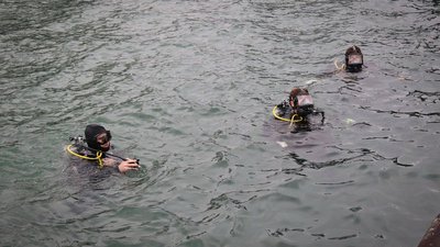 Водолази США та України обстежують акваторію порту біля нового пункту базування ВМС на Одещині Водолази США та України обстежують акваторію порту біля нового пункту базування ВМС на Одещині