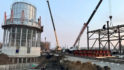Перевантажуватимуть 1000 тонн на годину: на Буковині будують термінал для перевезення зерна через європейські колії