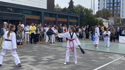Клуби за місцем проживання та спортивні школи: де чернігівські діти можуть провести своє дозвілля Клуби за місцем проживання та спортивні школи: де чернігівські діти можуть провести своє дозвілля