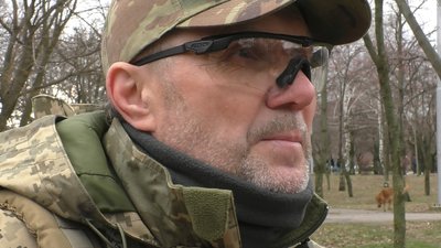 Він зупиняв колони техніки на Запоріжжя добровольця з Білорусі не беруть до жодного військового формування Він зупиняв колони техніки на Запоріжжя добровольця з Білорусі не беруть до жодного військового формування