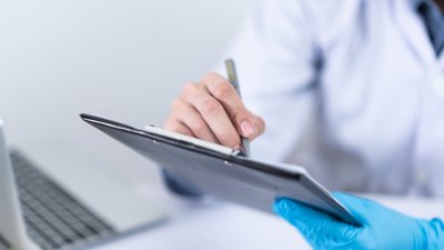 Запорізькі експерти розповіли про проблеми з електронними лікарняними у перехідний період