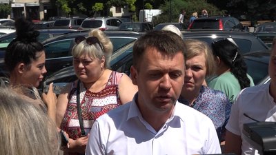Суд відправив під домашній арешт волонтера з Житомира – колеги по волонтерству стали на його захист Суд відправив під домашній арешт волонтера з Житомира – колеги по волонтерству стали на його захист