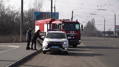 Як черкаські водії реагують на спецсигнали "швидкої" та "пожежки"