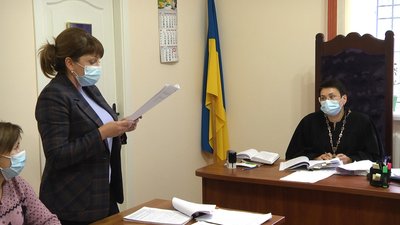 На Житомирщині перенесли судове засідання у справі повернення громаді палацу Терещенків На Житомирщині перенесли судове засідання у справі повернення громаді палацу Терещенків