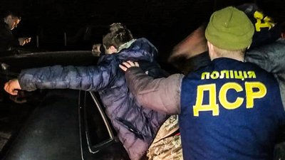 У Кіровоградській області працівника лісгоспу затримали при отриманні хабаря У Кіровоградській області працівника лісгоспу затримали при отриманні хабаря