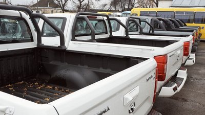 Черкаські військові отримали автопідсилення для протидії безпілотникам Черкаські військові отримали автопідсилення для протидії безпілотникам