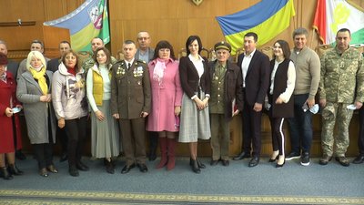 Десять косівчан отримали подяки від оперативного командування "Захід" Десять косівчан отримали подяки від оперативного командування "Захід"