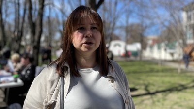 Директорка місцевого "Центру захисту тварин" Олександра Купінець. Директорка місцевого "Центру захисту тварин" Олександра Купінець.