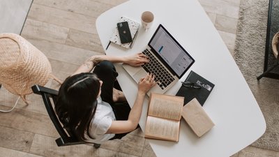Офіційно: де знаходять роботу вимушені переселенці у Рівному