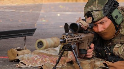Снайпери та парамедики: Іспанія готуватиме українських військових фахівців