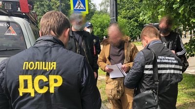 Львівські муніципали за гроші охороняли приватні об’єкти