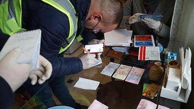 Тернопільські правоохоронці затримали працівниць борделю