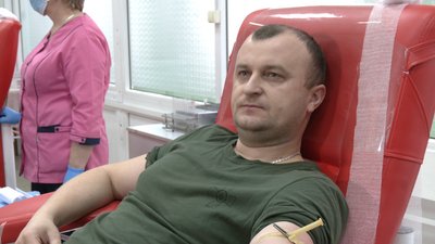 У Львові прикордонники здали кров для поранених військових У Львові прикордонники здали кров для поранених військових