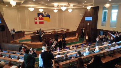 Затвердили порядок денний першої сесії Волинської обласної ради восьмого скликання