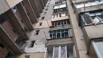 Наслідки атаки російського безпілотника, Херсон