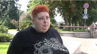 Ольга Палькова-Свірчевська в драмтеатрі, куди прилетіла російська ракета Ольга Палькова-Свірчевська в драмтеатрі, куди прилетіла російська ракета