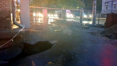 Повз відселений гуртожиток у Дніпрі пускають рух: влада запевняє, що він більше не в статусі «аварійного» (ВІДЕО)