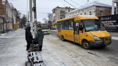 маршрутка на полтавському базарі маршрутка на полтавському базарі