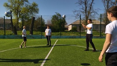 "До перемоги". Школярі Миколаївщини взяли участь у всеукраїнському челенджі "До перемоги". Школярі Миколаївщини взяли участь у всеукраїнському челенджі