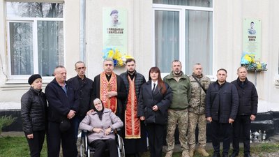Меморіальна дошка, Липівка, Франківщина, Володимир Яворський
