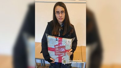 Поліція розшукує зниклу безвісти 16-річну Софію Маценко з Чернігова