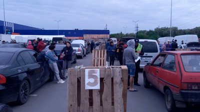 З початку червня лінію розмежування в бік Запоріжжя перетнули понад вісім тисяч людей – ЗОВА