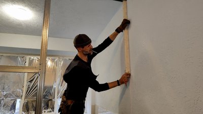 Ветерани ЗСУ відновлюють будинки, укриття та громадські простори на Миколаївщині Ветерани ЗСУ відновлюють будинки, укриття та громадські простори на Миколаївщині