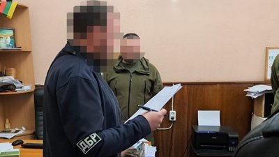 ДБР, солдат, командир, не ходив на службу, Франківськ