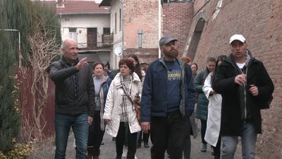 В Івано-Франківську для вимушених переселенців та місцевих жителів провели першу екскурсію В Івано-Франківську для вимушених переселенців та місцевих жителів провели першу екскурсію
