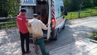 У Карпатах травмувався 56-річний турист з Одеси У Карпатах травмувався 56-річний турист з Одеси