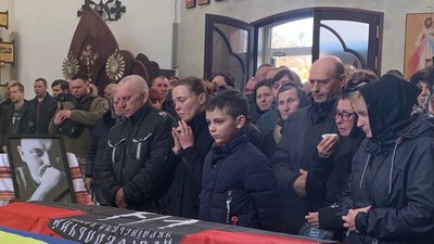 У Стрию та Львові попрощалися з бійцем ДУК "Правий сектор" Тарасом Бобаничем У Стрию та Львові попрощалися з бійцем ДУК "Правий сектор" Тарасом Бобаничем