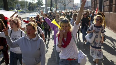 У Білорусі на жіночому марші затримано більше ста людей