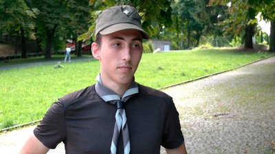 Пластун зі Львова щодня пробігає півмарафон, щоб зібрати гроші на дрон для ЗСУ Пластун зі Львова щодня пробігає півмарафон, щоб зібрати гроші на дрон для ЗСУ