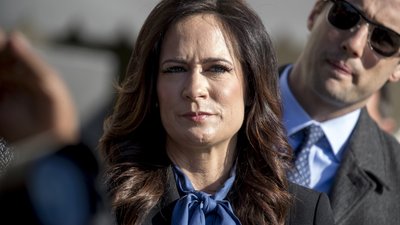 Помічниця Меланії Трамп та ексрадниця Білого дому подала у відставку