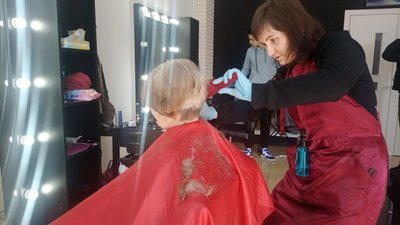 Вимушені переселенці, які працевлаштувалися в Ужгороді: "Аби економіка не зупинялася" Вимушені переселенці, які працевлаштувалися в Ужгороді: "Аби економіка не зупинялася"