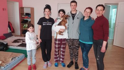 У сільському волинському дитсадку оселили пів сотні переселенців. Як організували побут У сільському волинському дитсадку оселили пів сотні переселенців. Як організували побут