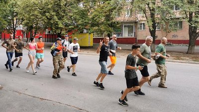В Олександрії відбувся забіг "Шаную воїнів, біжу за Героїв України"