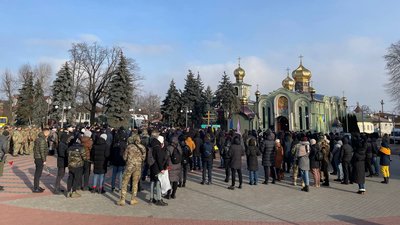 З 17 років став на захист України: у Черкасах попрощались з полеглим азовцем З 17 років став на захист України: у Черкасах попрощались з полеглим азовцем