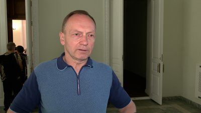 Провели світло і Wi-Fi: жителі багатоповерхівки у Чернігові власноруч облаштовують сховище Провели світло і Wi-Fi: жителі багатоповерхівки у Чернігові власноруч облаштовують сховище