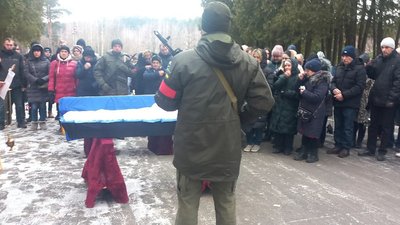 У Сумах попрощалися з оборонцем України солдатом Михайлом Гайдаром