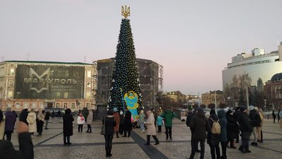 У Києві засвітили головну ялинку країни на Софійській площі У Києві засвітили головну ялинку країни на Софійській площі