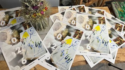 У Луцьку презентували календар зі світлинами військових, їх арттерапевтів і виробами У Луцьку презентували календар зі світлинами військових, їх арттерапевтів і виробами