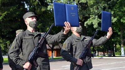 Майже 200 нацгвардійців прийняли присягу у Львові