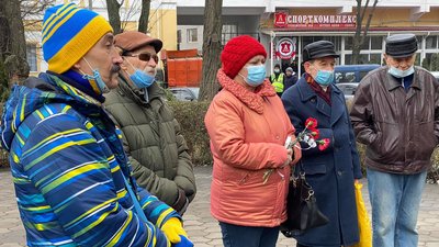 У Миколаєві вшанували пам’ять В’ячеслава Чорновола У Миколаєві вшанували пам’ять В’ячеслава Чорновола