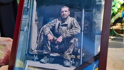 Загинули у боях на Донеччині. У Кропивницькому попрощалися з трьома бійцями