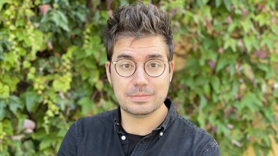 "Мій телефон зламали через вразливість iMessage": угорський журналіст-розслідувач про Pegasus "Мій телефон зламали через вразливість iMessage": угорський журналіст-розслідувач про Pegasus