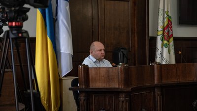Секретар міськради Чернівців розповів, чому відсторонив начальника управління освіти